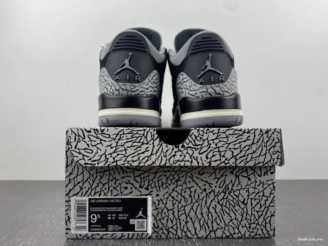 One Kick Jordan Air Noir CK9246-001 WMNS Off 3 0810